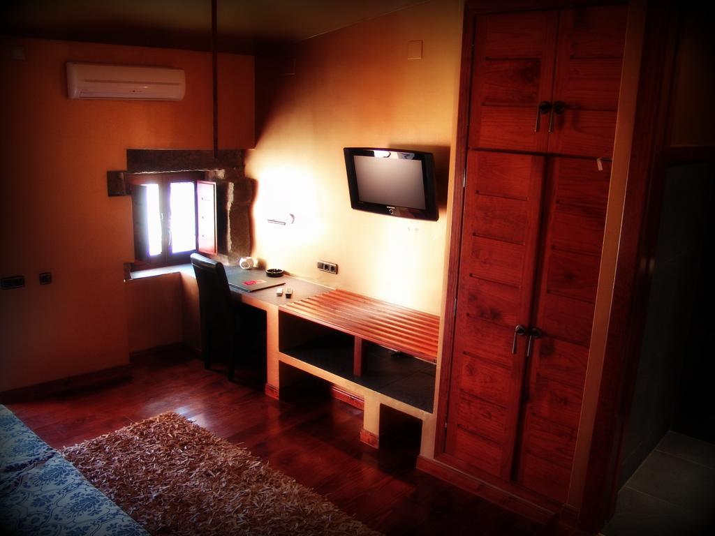 Almazara De San Pedro (Adults Only) Guest House Eljas Room photo